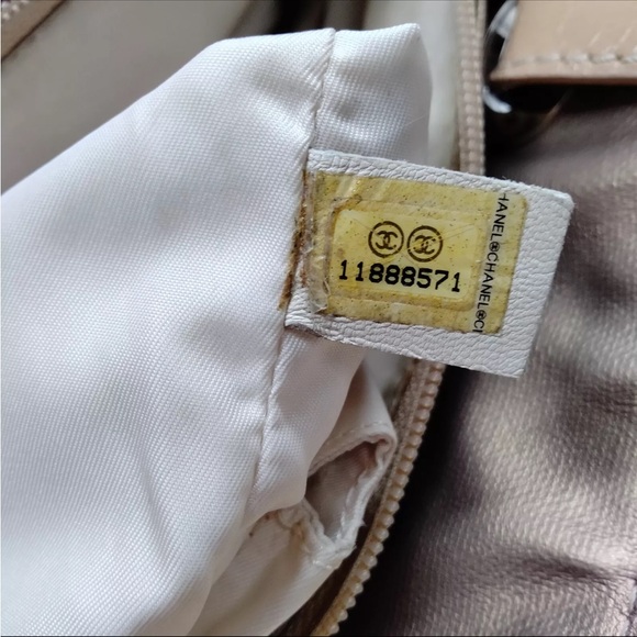 🔥CHANEL🔥Gold Quilted Coated Canvas Paris-Biarritz Petite Shopping Tote B… - Picture 13 of 17